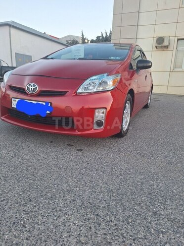 Toyota Prius-14
