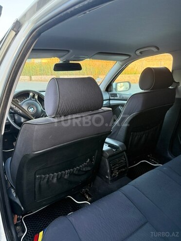 BMW 520-8