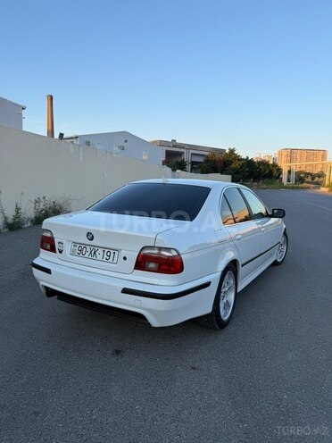 BMW 520-4