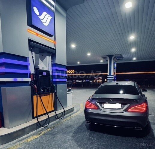 Mercedes CLA 250-4