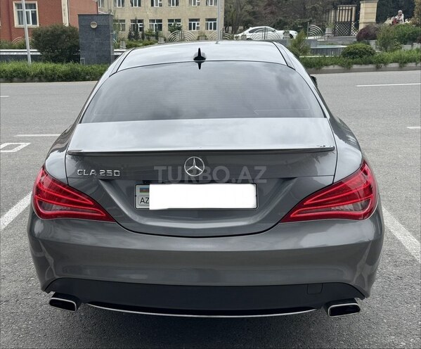 Mercedes CLA 250-2