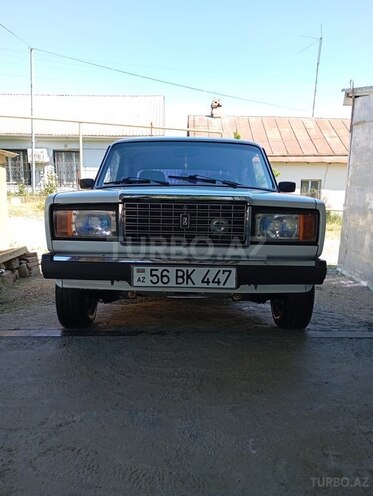 LADA (VAZ) 2107-16