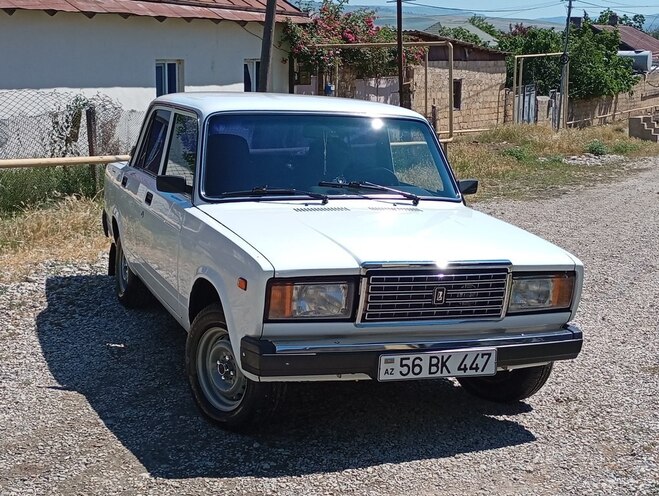 LADA (VAZ) 2107-9