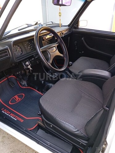 LADA (VAZ) 2107-4