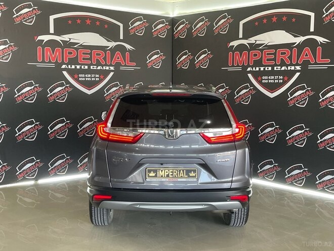 Honda CR-V-6