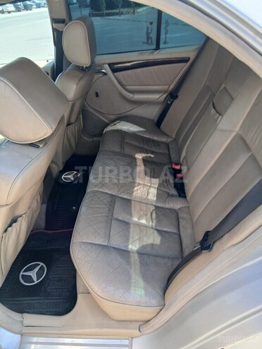 Mercedes C 240-4