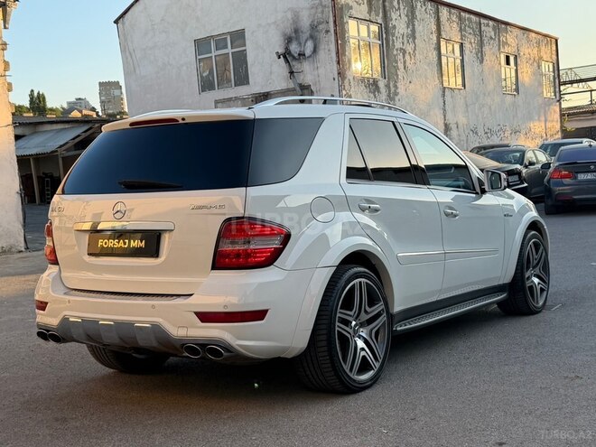 Mercedes ML 63 AMG-11