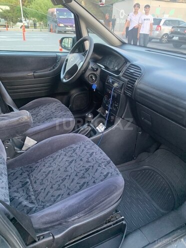 Opel Zafira-7