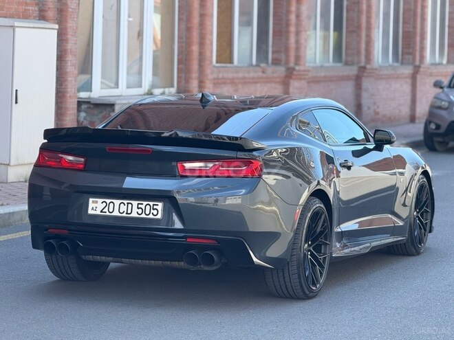 Chevrolet Camaro-7