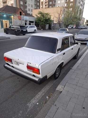 LADA (VAZ) 2107-5