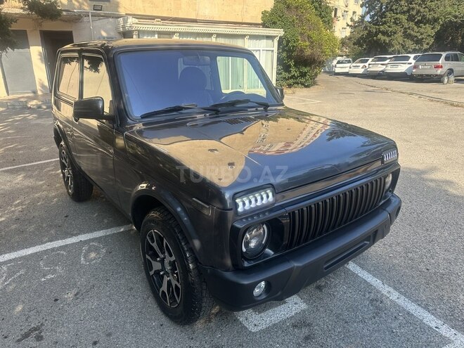 LADA (VAZ) Niva-4
