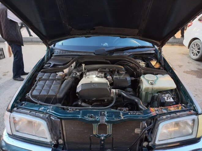 Mercedes C 200-4