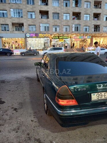 Mercedes C 200-8