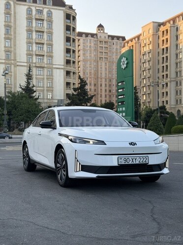 Changan Qiyuan A05-3