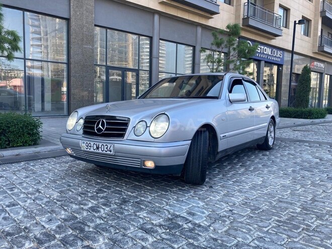 Mercedes E 240-9