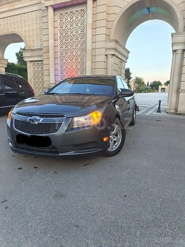 Chevrolet Cruze-1