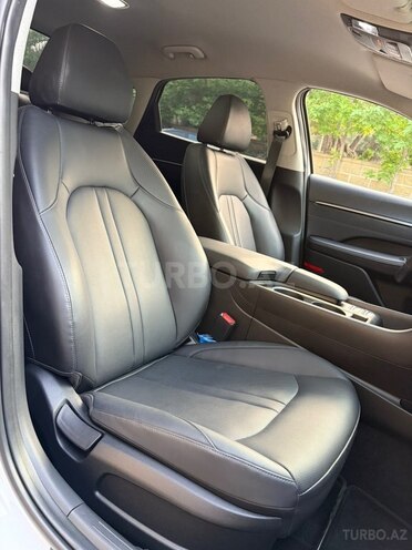 Hyundai Sonata-14