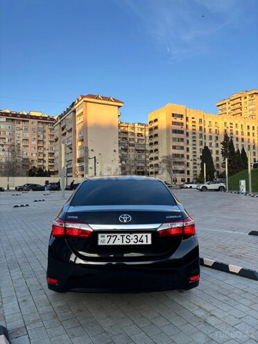 Toyota Corolla-5