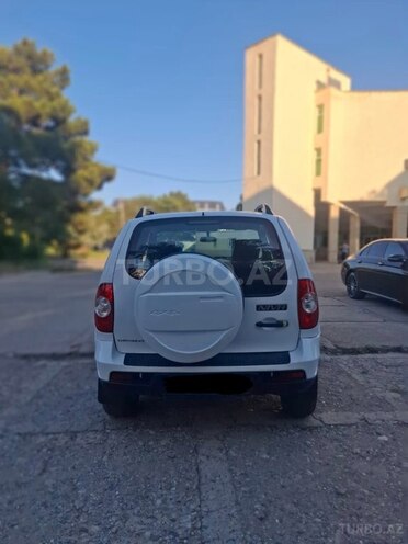 Chevrolet Niva-2