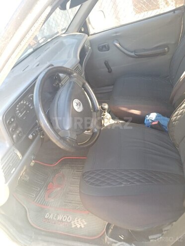 Daewoo Nexia-4