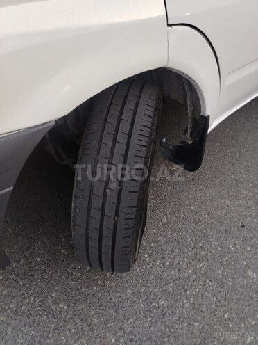 Ford Transit-7