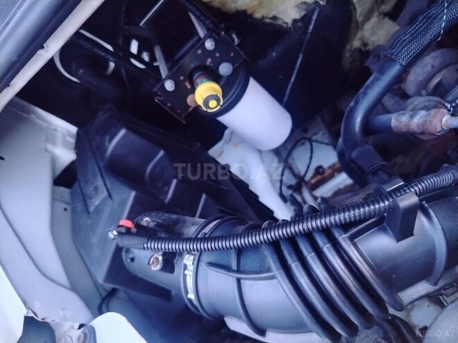 Ford Transit-15