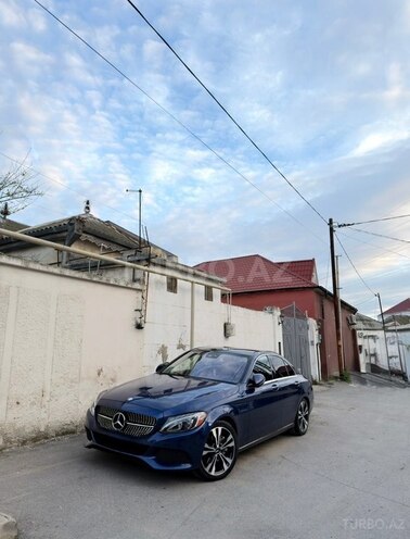 Mercedes C 300-1