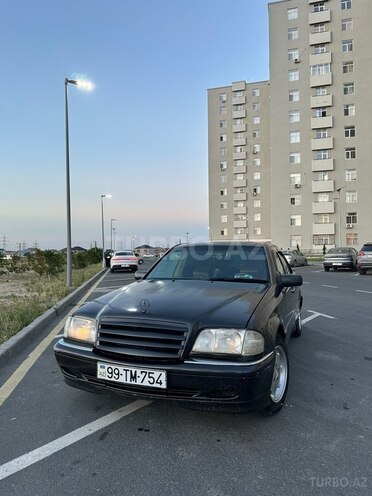 Mercedes C 180-8