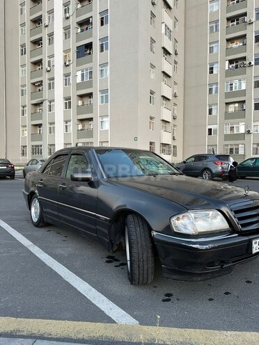 Mercedes C 180-3