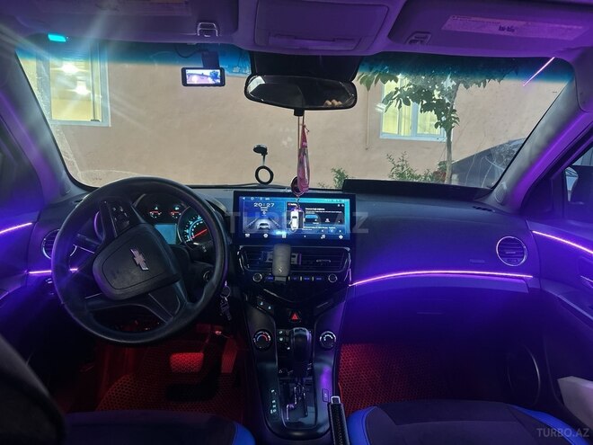 Chevrolet Cruze-3