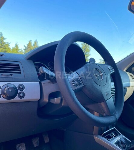 Opel Astra-5