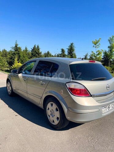 Opel Astra-3