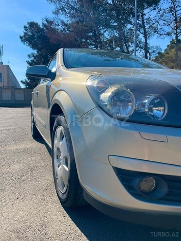 Opel Astra-2