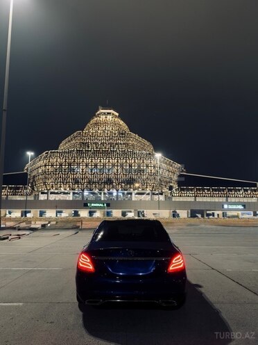 Mercedes C 300-8