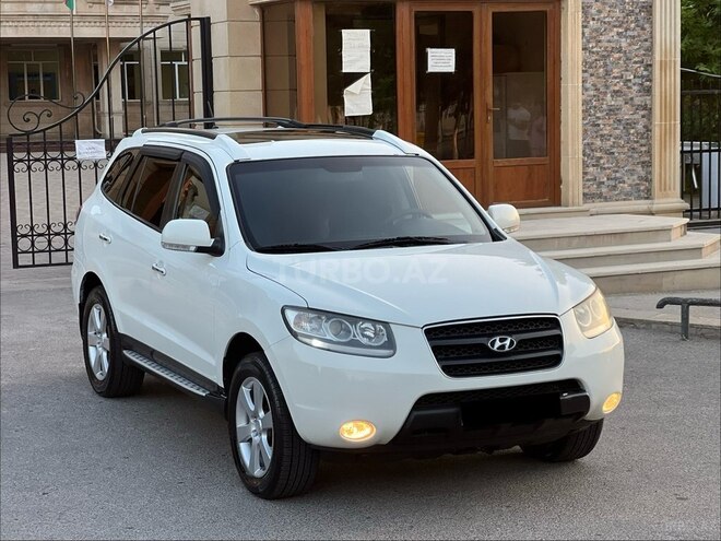Hyundai Santa Fe-5