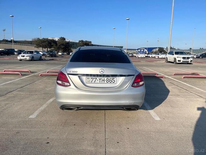 Mercedes C 300 4MATIC-2