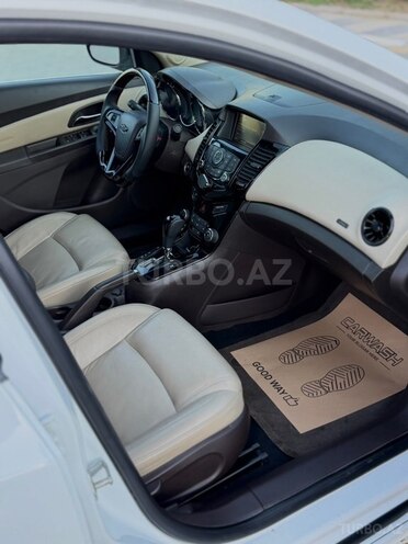 Chevrolet Cruze-6