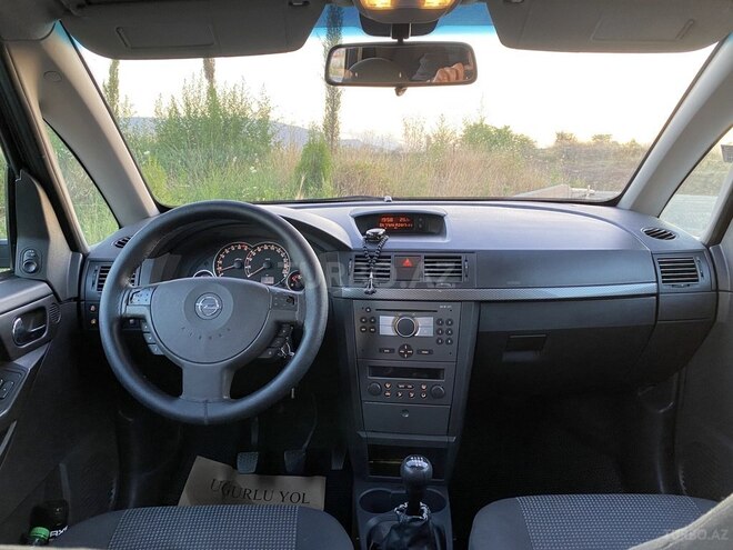 Opel Meriva-7
