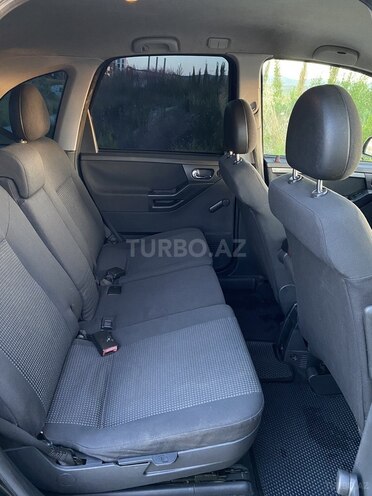 Opel Meriva-9