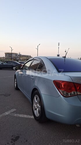 Chevrolet Cruze-5