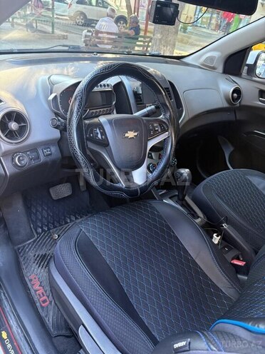 Chevrolet Aveo-2