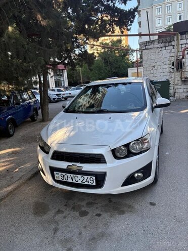 Chevrolet Aveo-1