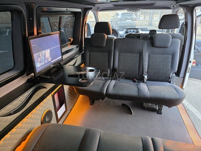 Mercedes Vito 115-10