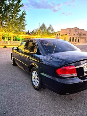 Hyundai Sonata-5