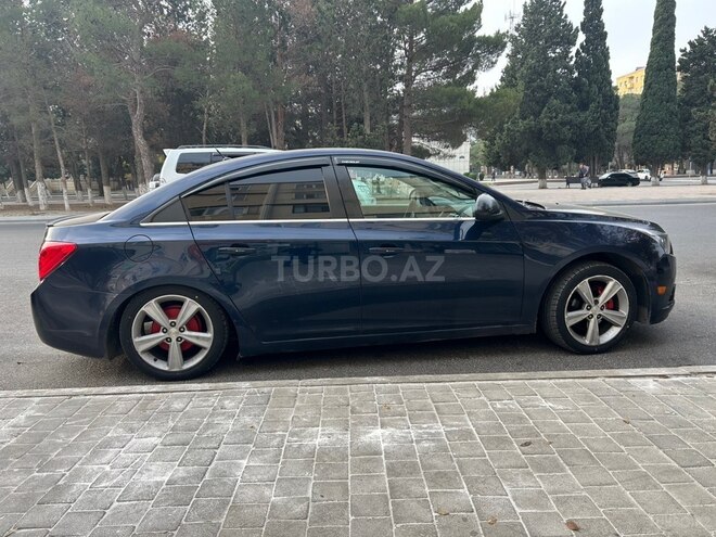 Chevrolet Cruze-17