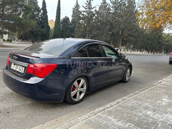 Chevrolet Cruze-18
