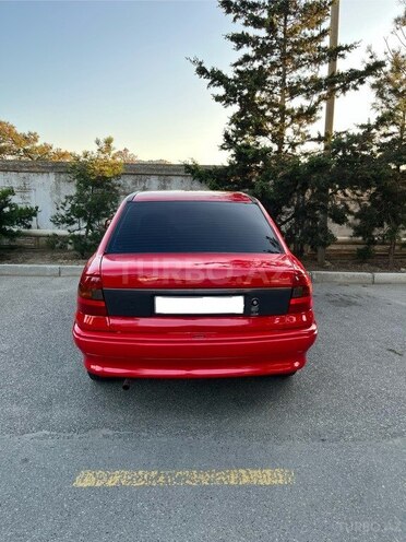 Opel Astra-3