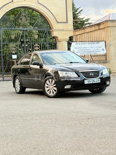 Hyundai Sonata-1