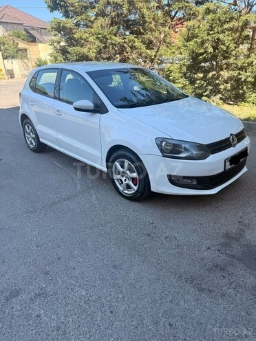 Volkswagen Polo-2