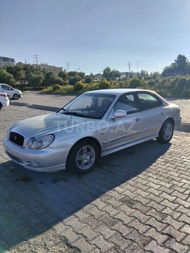 Hyundai Sonata-6